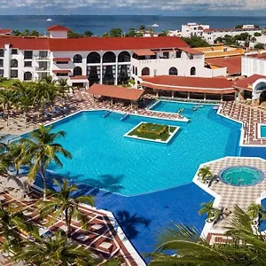 4* Отель & Trademark Collection By Wyndham
