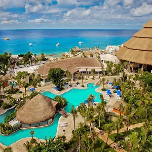 5* Курортный комплекс Grand Park Royal